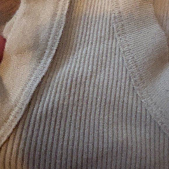 Spring top bundle <3 - Picture 7 of 7